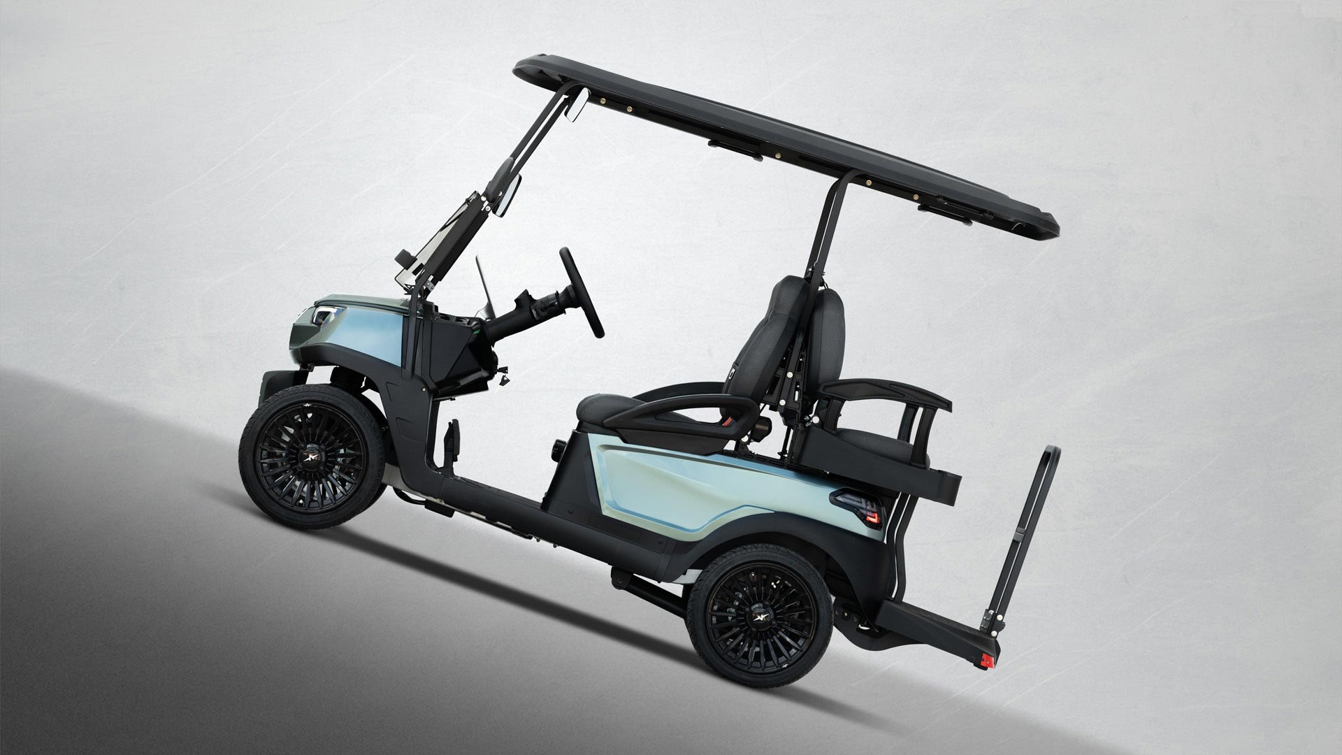 Atlas Electric Cart Navigating Steep Incline Hills under Full Passenger Load