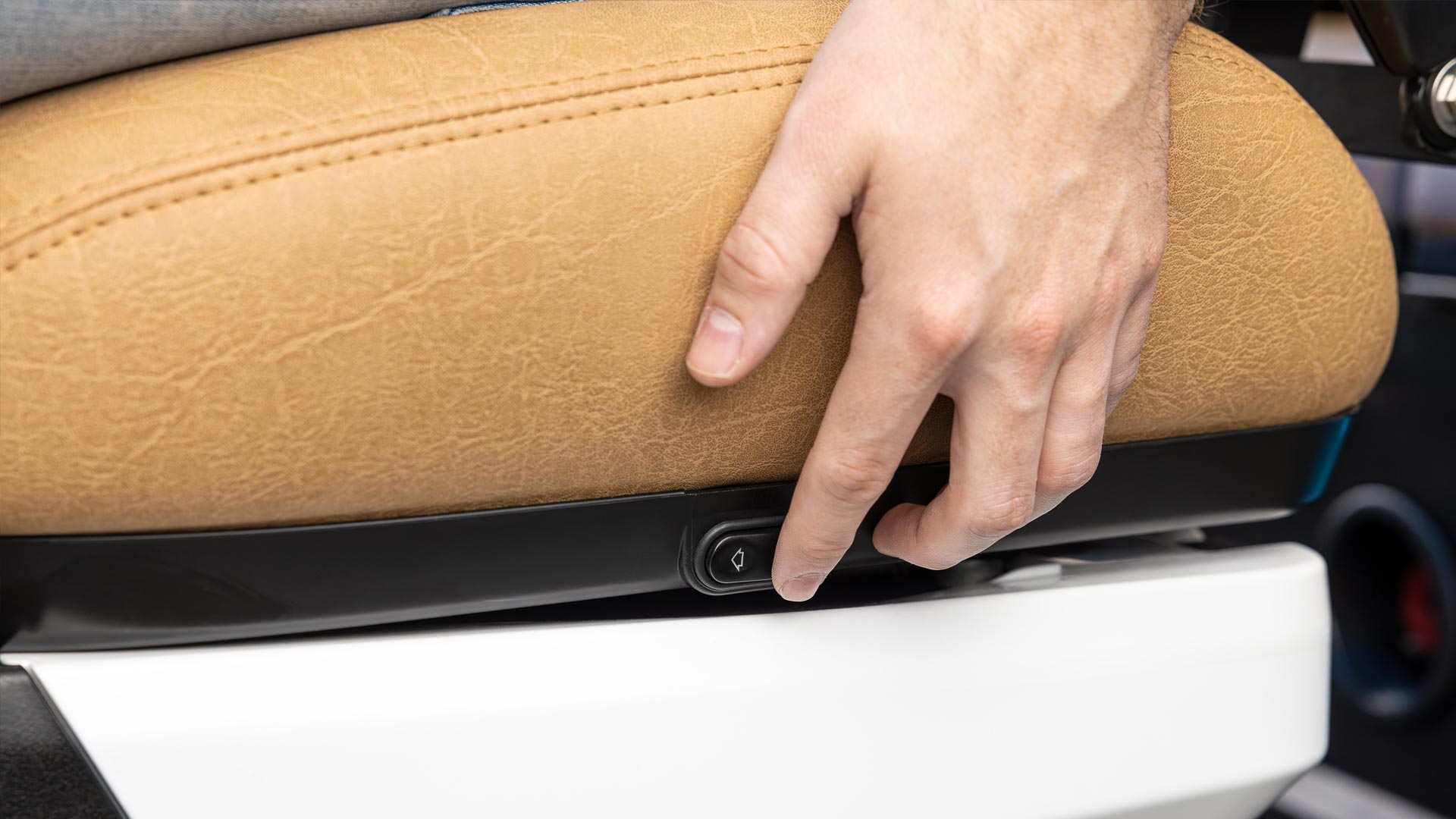 Power Adjustable Seating Controls